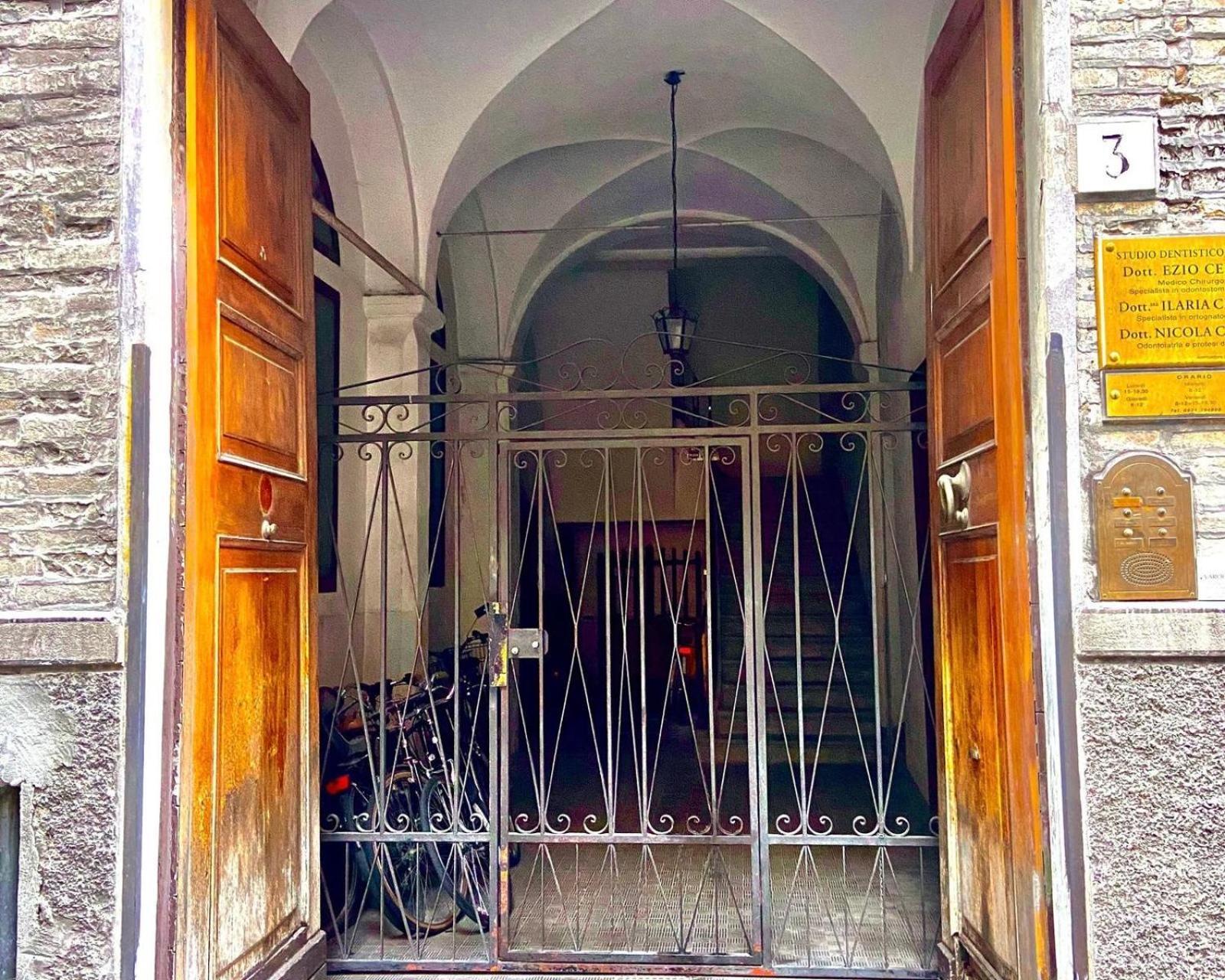 Maison Sarraj Wisma tamu *